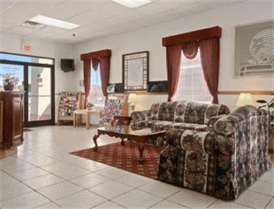 4 A'S Inn East Ridge Interior foto